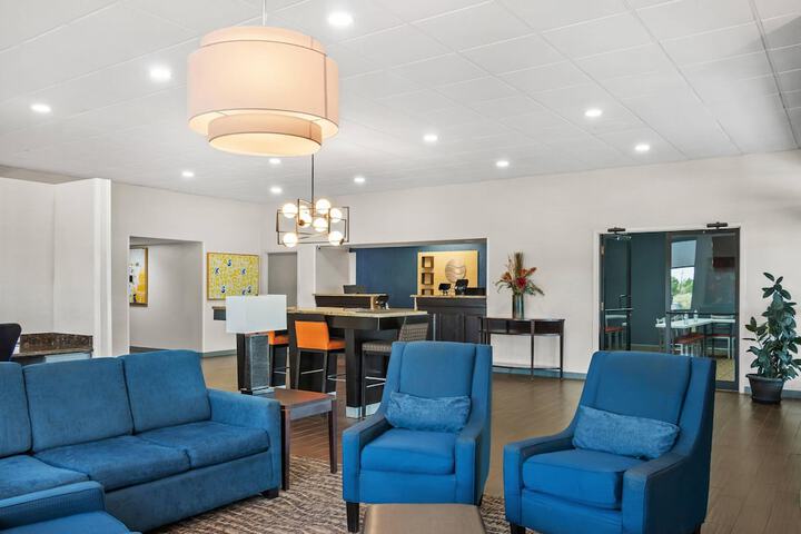 Hotel Interior 5 of 67