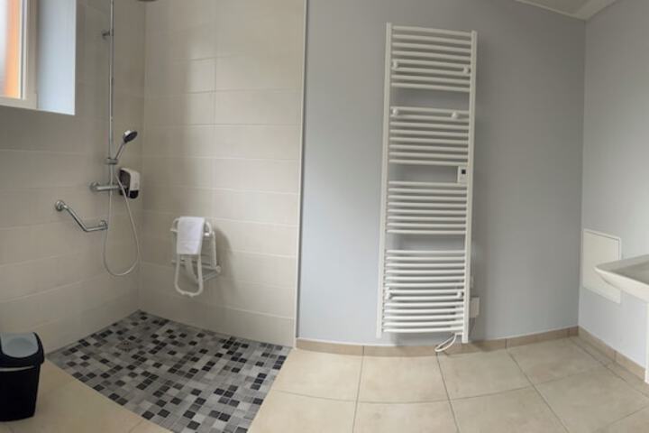 Room 19 of 45