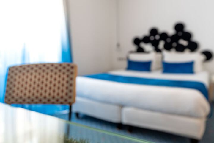 Room 29 of 114