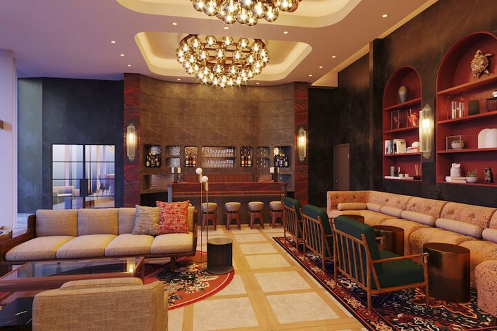 Lounge 72 of 94