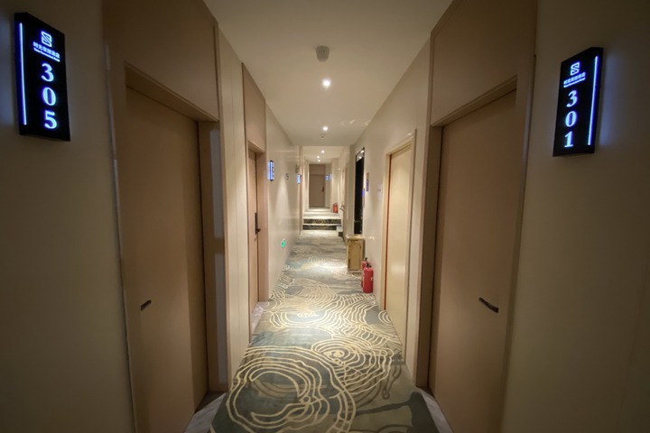 Hotel Interior 7 of 17