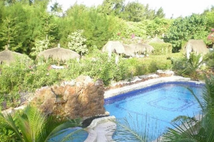 Pool 17 of 35