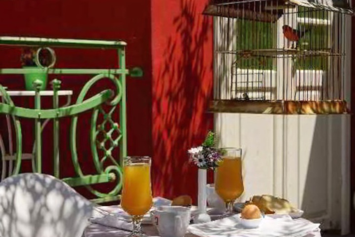 restaurant