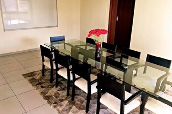 Room 37 of 42