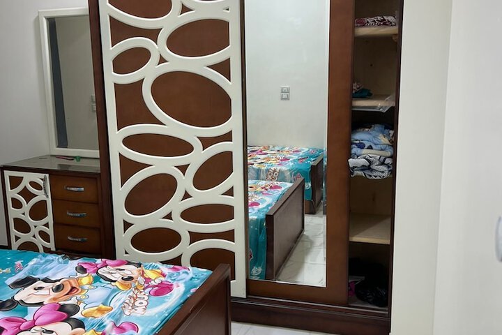 Room 8 of 22