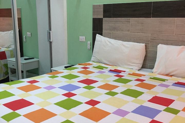 Room 15 of 76