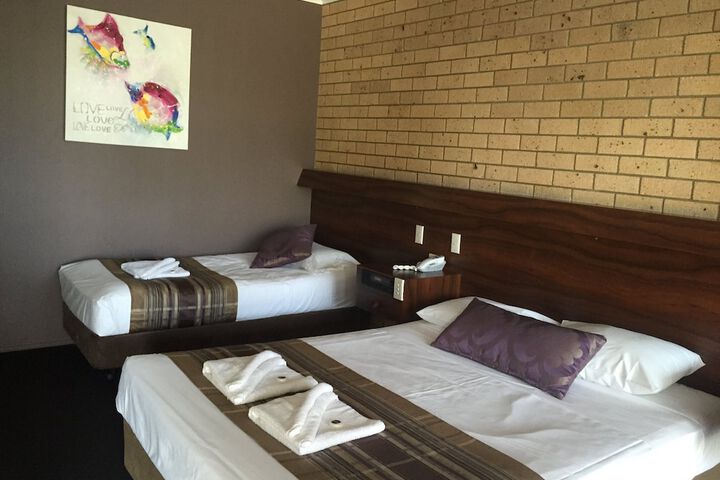 Room 10 of 52