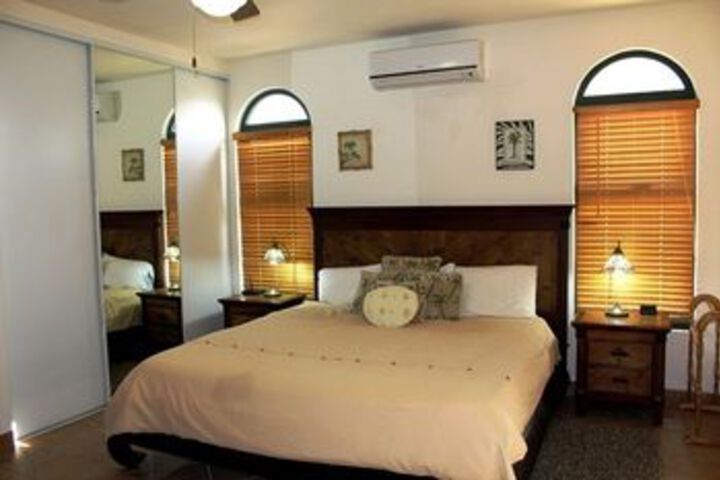 Room 37 of 181