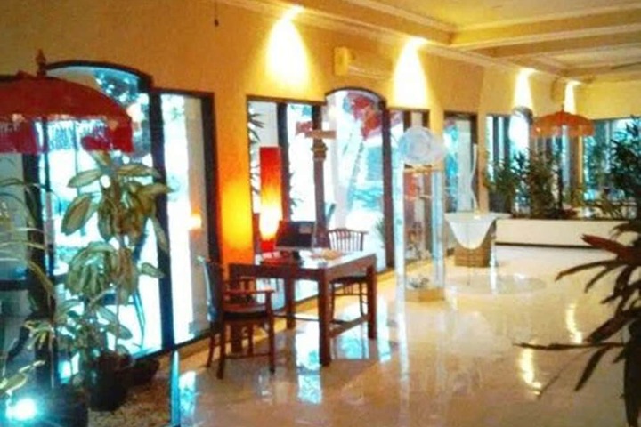 Hotel Interior 2 of 103