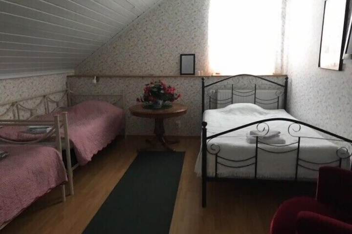Room 17 of 63