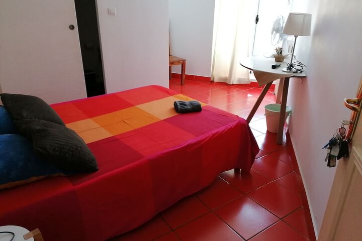 Room 30 of 62