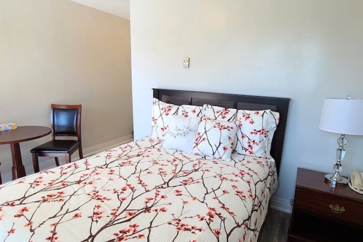 Room 5 of 46