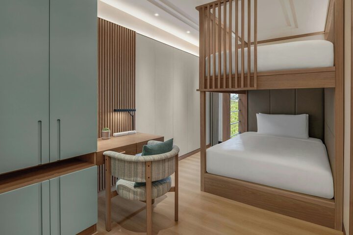 Room 21 of 79