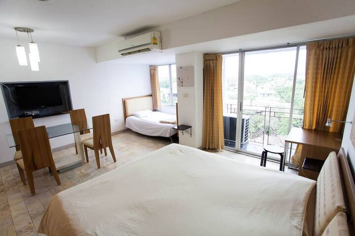 Room 20 of 410