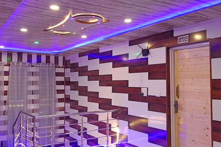 Hotel Interior 2 of 68
