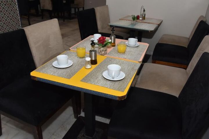 Breakfast/Coffee Service 37 of 48