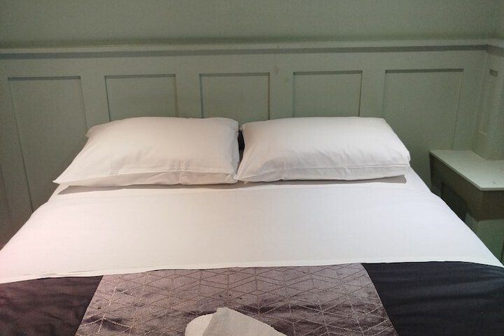 Room 19 of 52