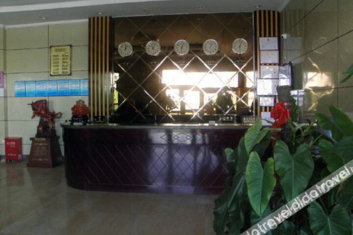 Hotel Interior 8 of 14
