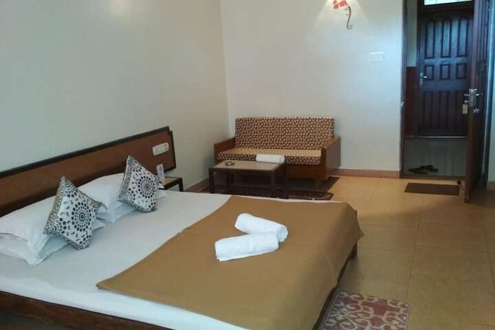 Room 8 of 41