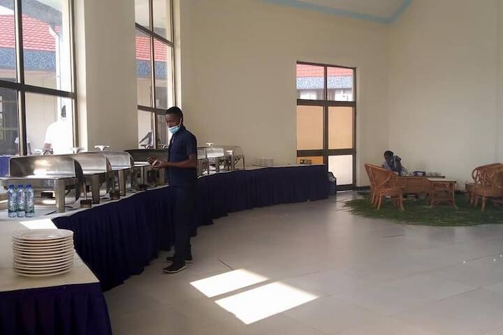 Breakfast/Coffee Service 8 of 10