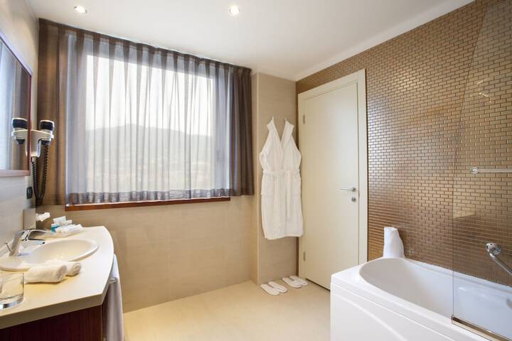 Bath Interior