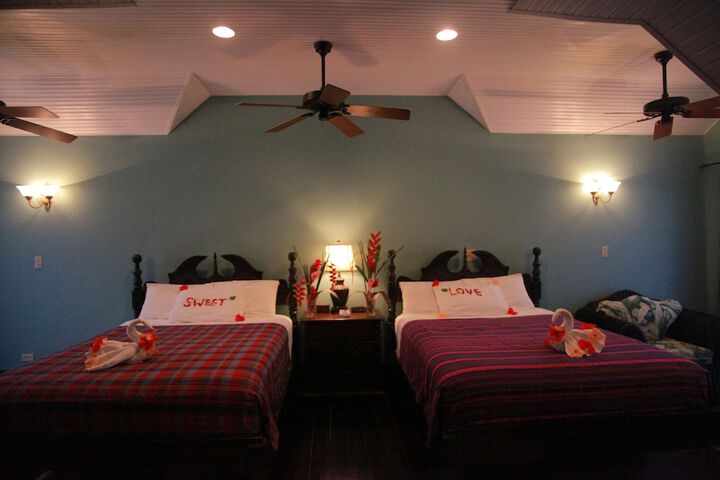 Room 4 of 38