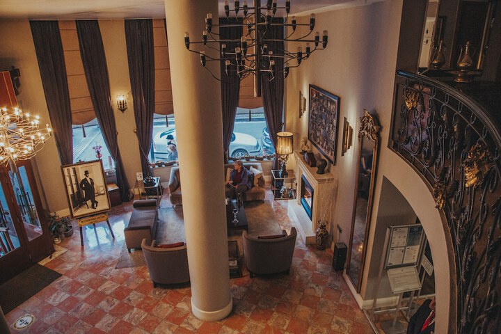 Hotel Interior 5 of 60
