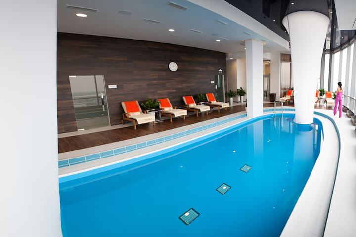 Hotel with Pool