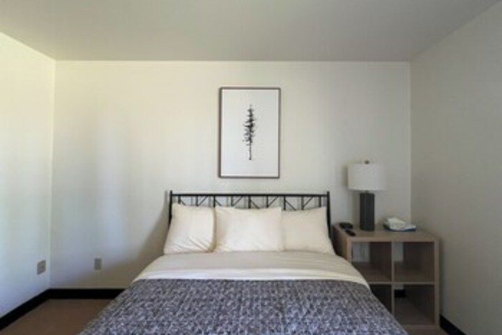 Room 7 of 36