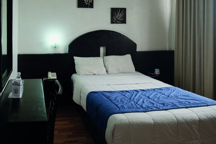Room 10 of 41