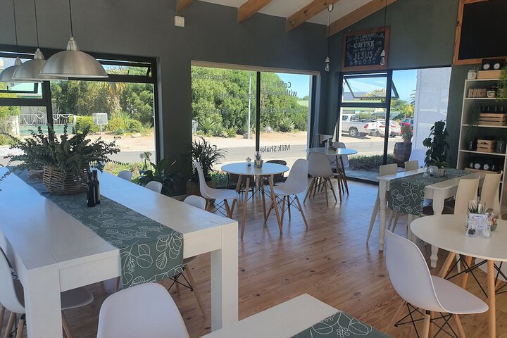 Coffee shop