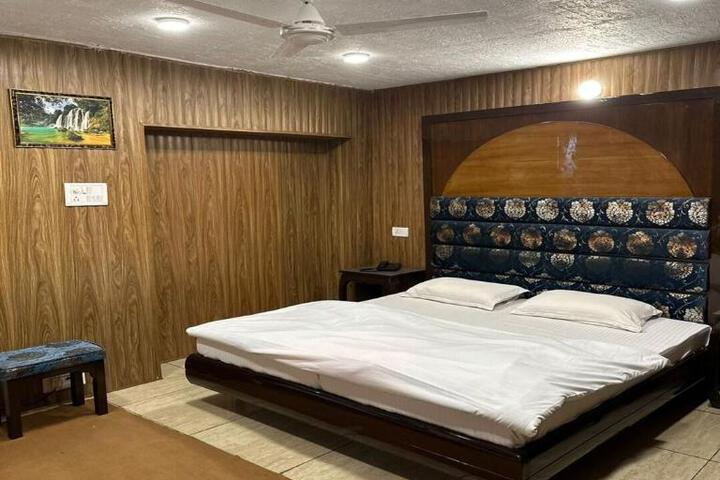 General 13 of 14