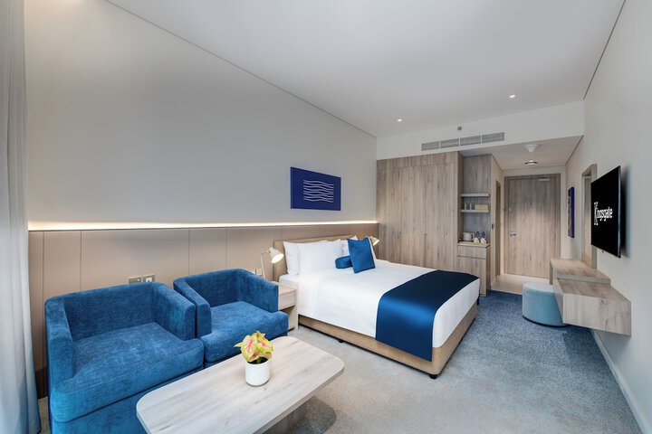 Room 15 of 54