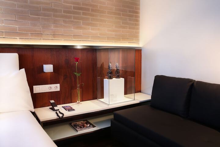 Room 46 of 75