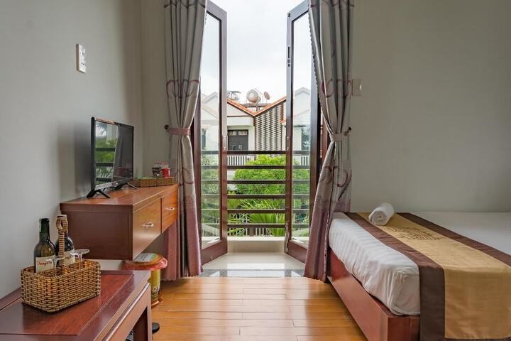 Room 6 of 21