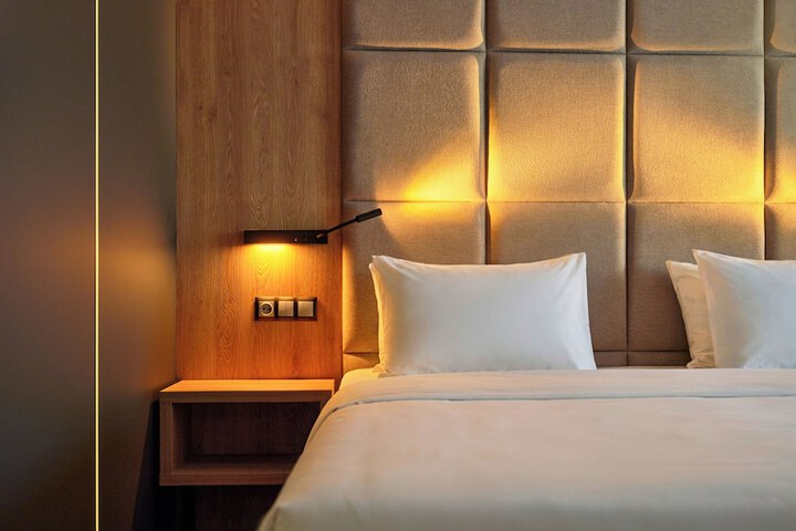 Room 14 of 53