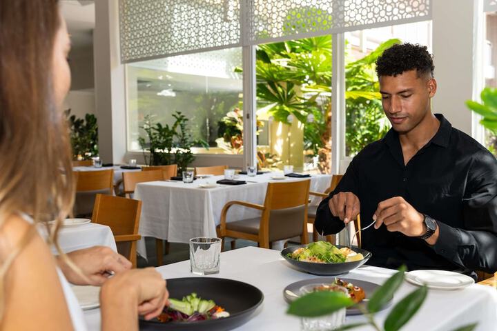 Dining 125 of 161
