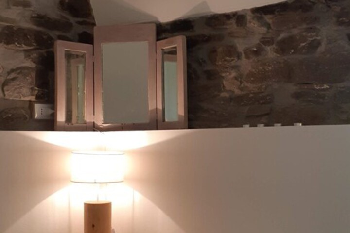Room 17 of 39