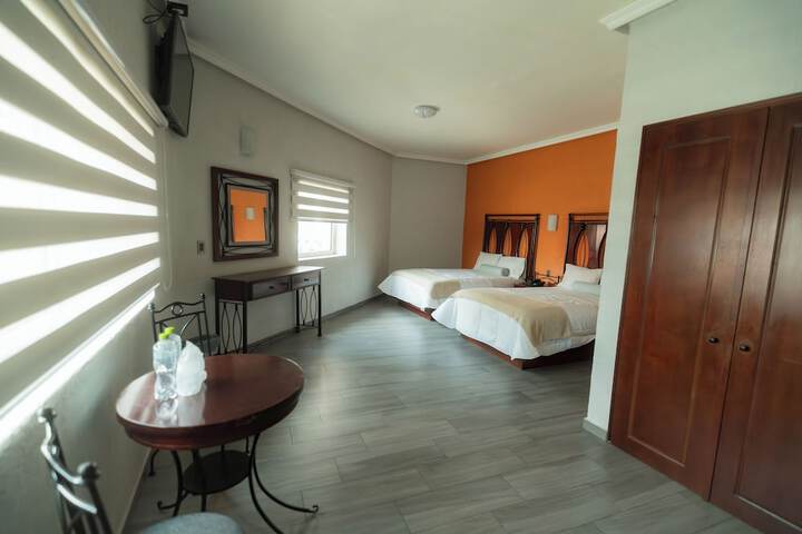 Room 48 of 102
