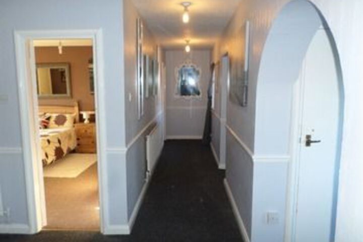 Ballroom/Hall 7 of 11