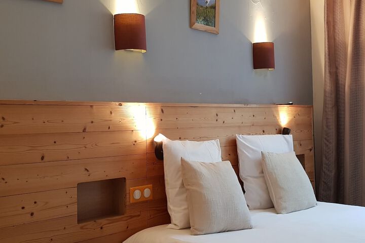 Savoy Hotel in Saint-Michel-de-Maurienne