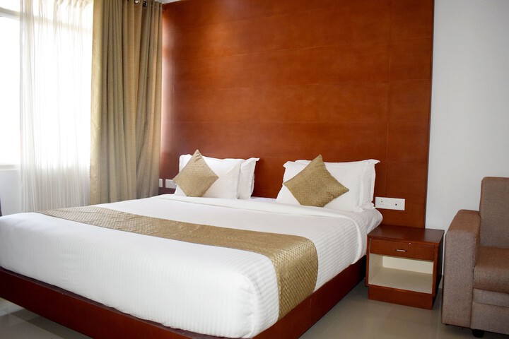 Room 25 of 49