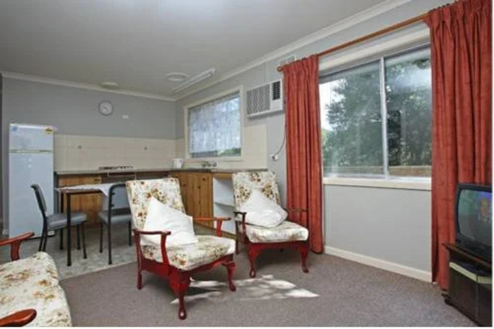 Room 3 of 9