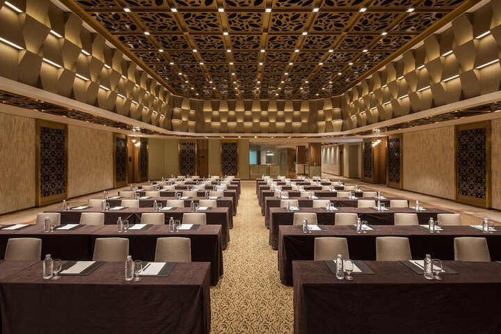 Ballroom/Hall 19 of 91