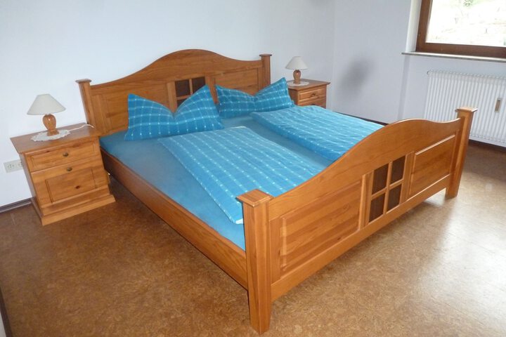 Room 14 of 90