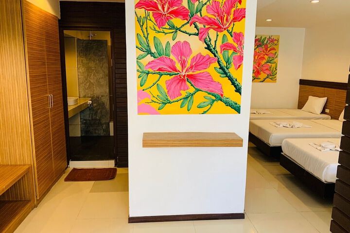 Room 21 of 93