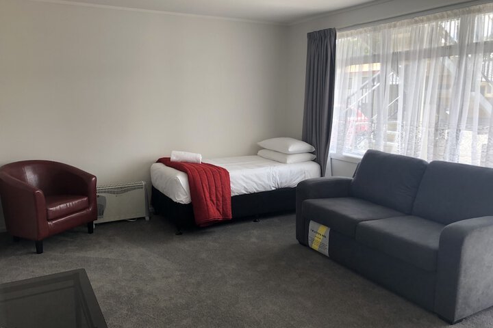 Room 18 of 34