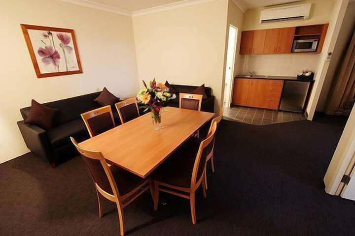 Room 19 of 34