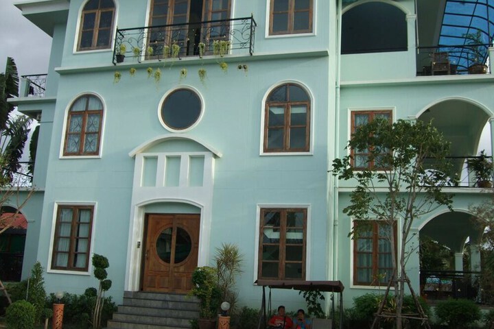 Hotel 22 of 23