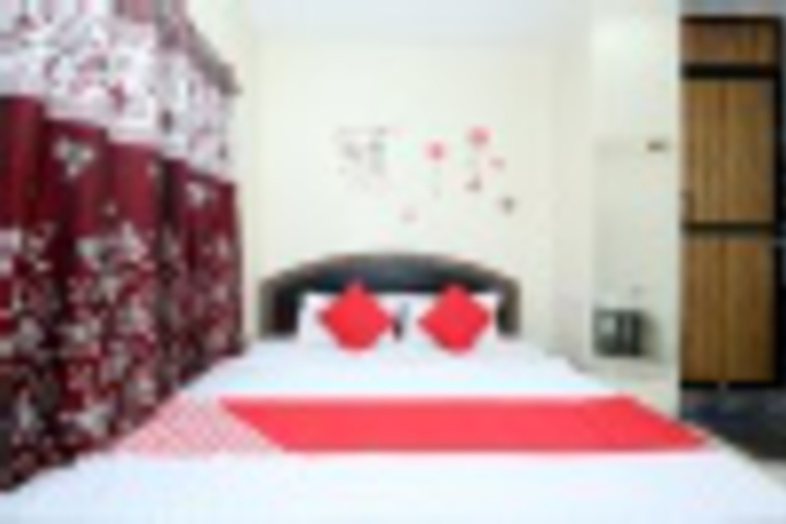 Room 315 of 407